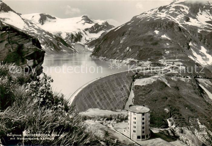 Kaprun AT Berghaus Moserboden mit Moosersperre mit Schattseitkoepfl und Hohe Rif