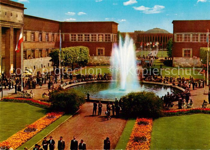 Duesseldorf Ehrenhof