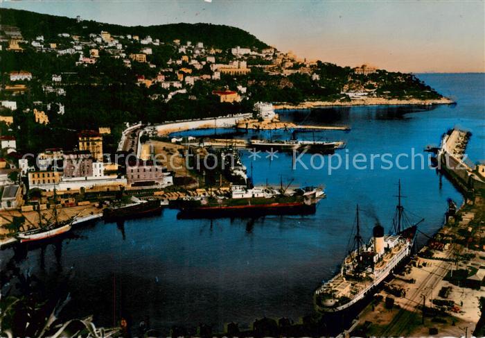 Nice  06 Nizza Entree du Port et le Mont Boron