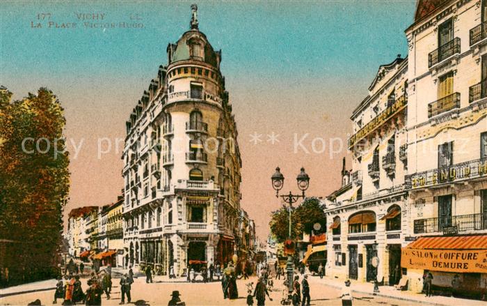 Vichy 03 Allier Place Victor Hugo