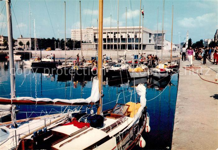 Lorient 56 Morbihan Port de Lorient Les voillers de la course Saint Malo