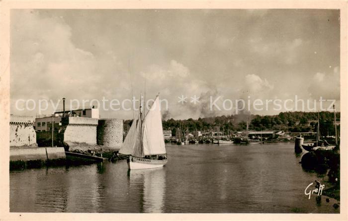 Concarneau 29 Finistere Passage du Chenal