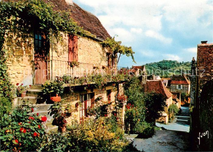Domme 24 Dordogne Maisons fleuries