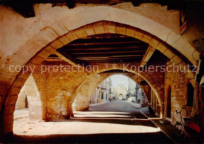 Monpazier 24 Dordogne La bastide de Monpazier fut fondee en 1284 par Edouard 1er