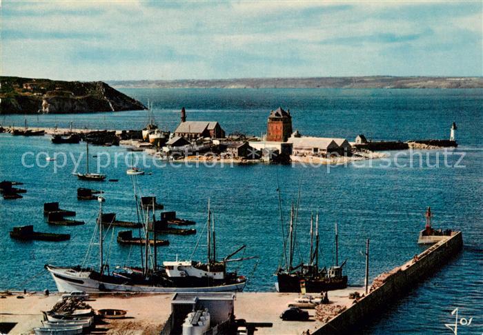 Camaret-sur-Mer 29 Finistere Vue sur le Sillon Chapelle Notre Dame d