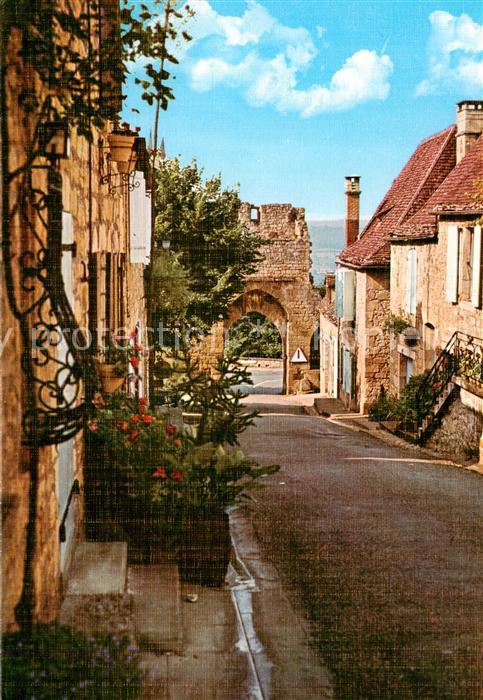 Domme 24 Dordogne Le Village fleurie