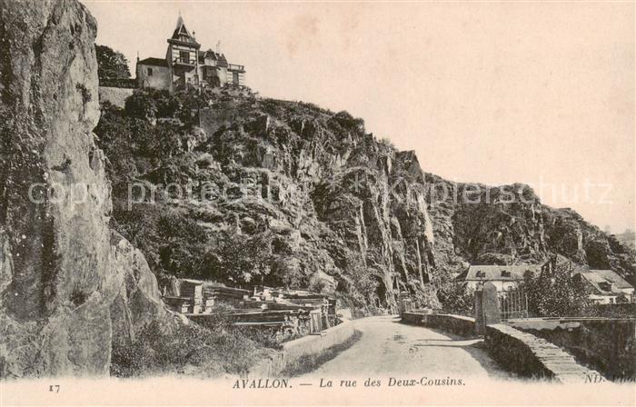 Avallon 89 La rue des Deux Cousins