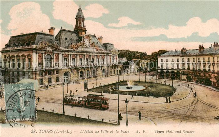 Tours 37 Hotel de Ville et la Place