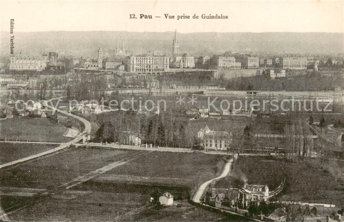 Pau 64 Vue prise de Guindalos