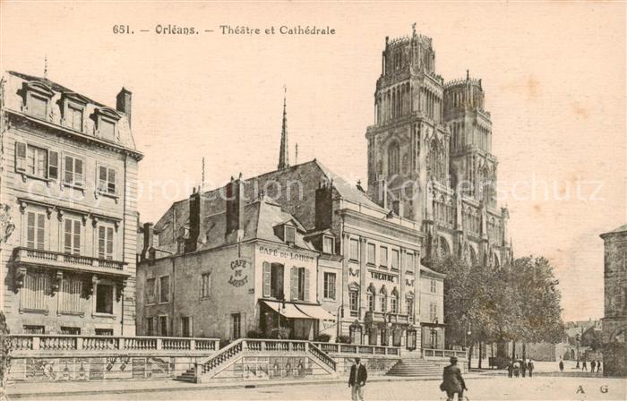 Orleans 45 Loiret Theatre et Cathedrale