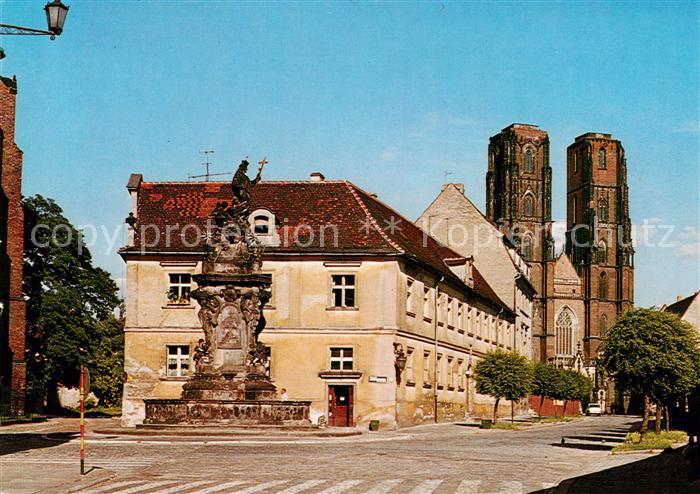 Wroclaw Ostrow Tumski w glebi katedraz
