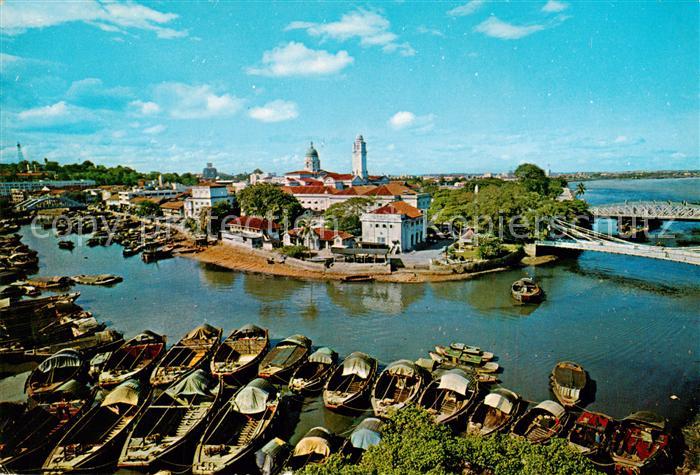 Singapore A panoramic view of the Singapore River with the Government buildings
