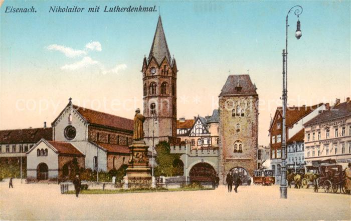 EISENACH Thueringen Nikolaitor mit Lutherdenkmal