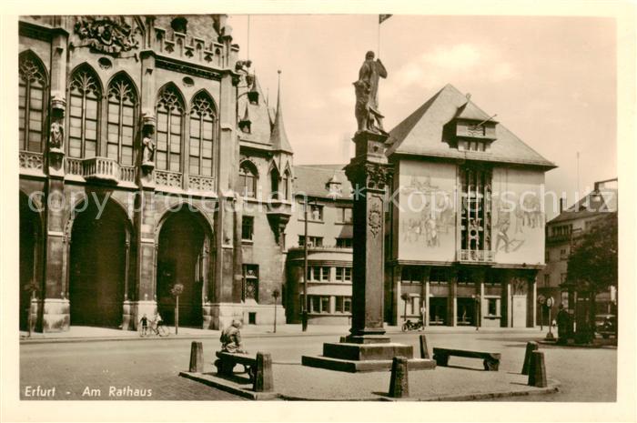 ERFURT  CITY Partie am Rathaus Denkmal