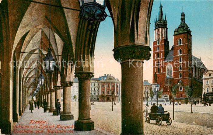 Krakow Krakau Tuchhalle mit Marienkirche