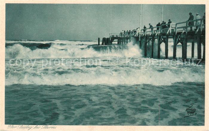 Cranz  Ostseebad Selenogradsk Kaliningrad RU Seesteg bei Sturm