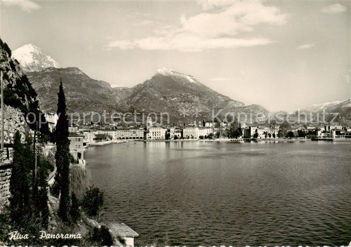 Riva  del Garda IT Panorama