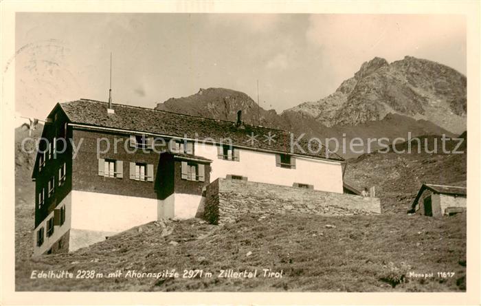 Edelhuette 2238m Zillertal Tirol AT mit Ahornspitze