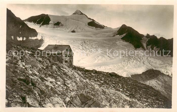 Hildesheimerhuette 2899m Soelden oetztal AT mit Stubaier Ferner