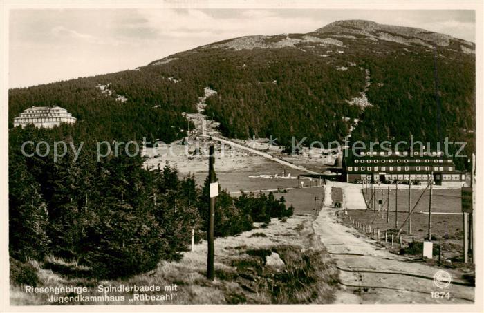 Riesengebirge Krkonose Karkonosze Spindlerbaude mit Jugendkammhaus Ruebezahl