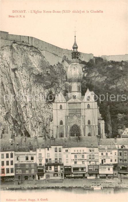 Dinant-sur Meuse Belgie Eglise Notre Dame XIIIe siècle et la Citadelle