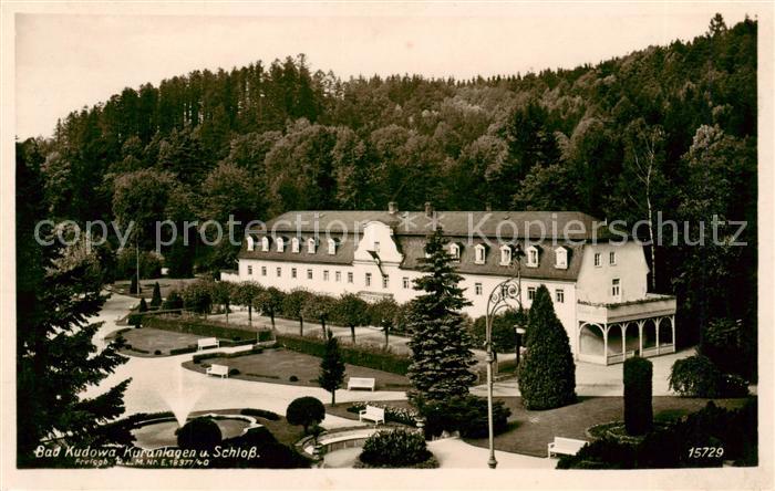 Bad Kudowa Kudowa-Zdroj Niederschlesien PL Kuranlagen und Schloss