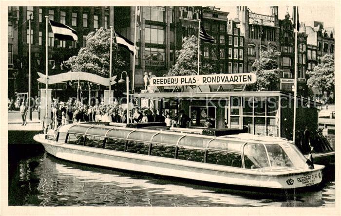Amsterdam  NL Fahrgastschiff Anlegeplatz