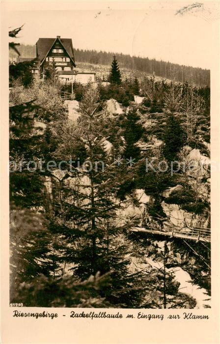 Riesengebirge Krkonose Karkonosze Zackelfallbaude mit Eingang zur Klamm