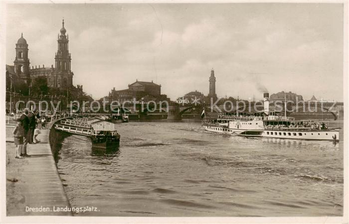 Schiffe Ships Navires Dresden Landungsplatz
