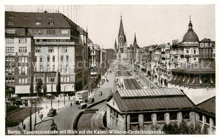 BERLIN  CITY Tauentzienstrasse mit Blick auf die Kaiser Wilhelm Gedaechtniskirch