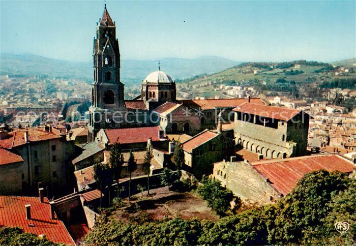 Le Puy-en-Velay Vue sur la Cathedrale