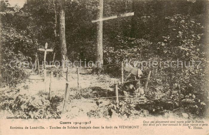 Luneville 54 Meurthe-et-Moselle Tombes de Soldats francais dans la foret de Vitr