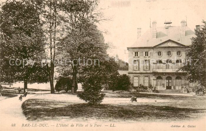 Bar-le-Duc 55 Hotel de Ville et le Parc