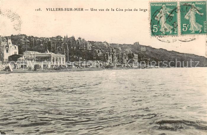 Villers-sur-Mer 14 Calvados Une vue de la Cote prise du large