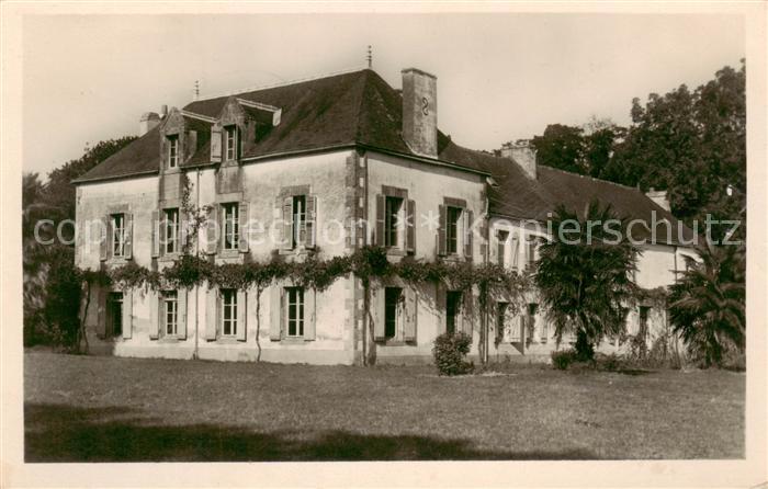 Herbignac Chateau de Kerfliss