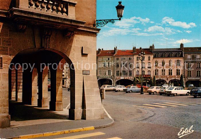Pont-a-Mousson 54 La place Duroc et les arcades de ses maisons