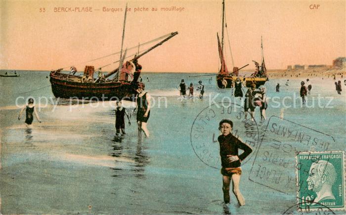 Berck-Plage 62 Barques de peche au mouillage
