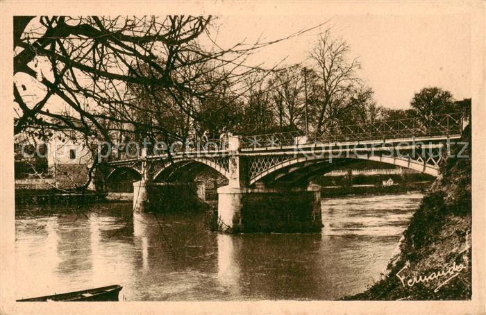 Chelles  77 Seine-et-Marne Au pont de la Marne
