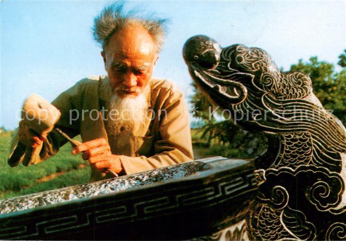 Vietnam Stone carving Artist in Hoa Lu ancient