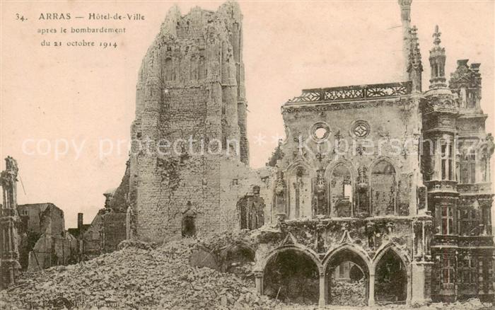 Arras  62 Hotel de Ville apres le bombardement 1914