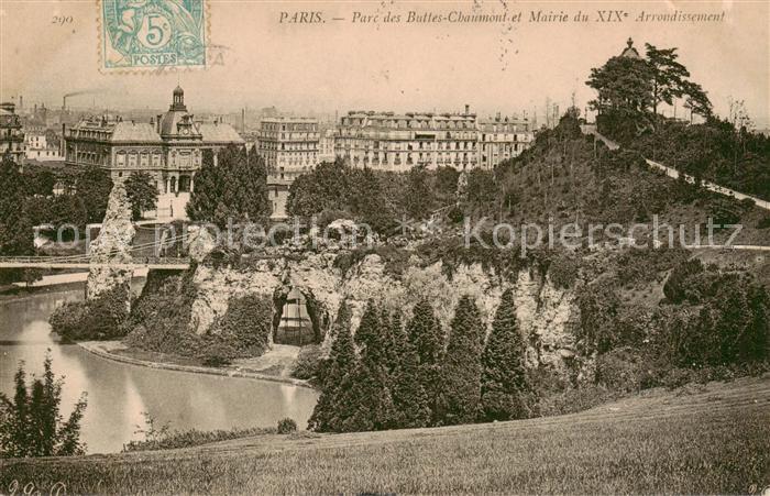 Paris 75 Parc des Buttes Chaumont et Mairie du XIXe Arrondissement