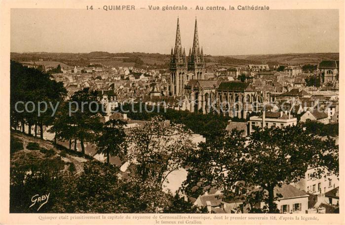 Quimper 29 Finistere Vue generale Au centre la Cathedrale