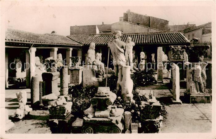 Cherchell Algerie La Cour du Musee