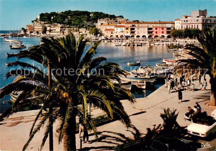 Sanary-sur-Mer 83 Le Quai Marie Esmenard et l’Hotel de la Tour vus du Quai Gener