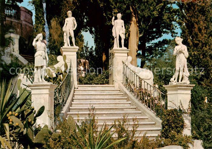 Corfu Korfu Achilleon Ingresso dal giardino