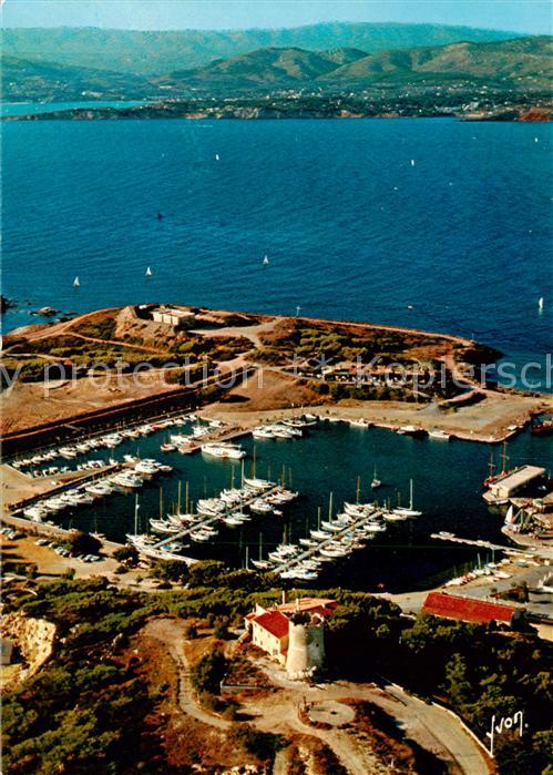 Les Embiez 83 Ile des Embiez Var Le Port en direction de Sanary Bandol Vue aerie