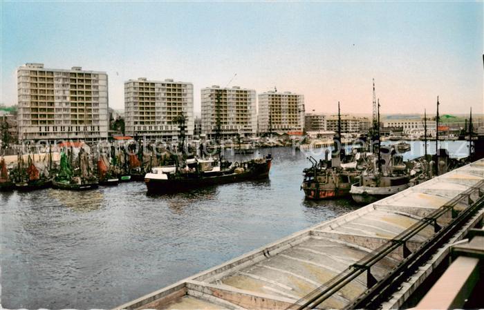 Boulogne-sur-Mer 62 Le Port et ses nouveaux Buildings