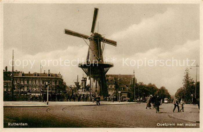 Rotterdam NL Oostplein met molen