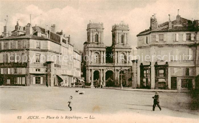 Auch 32 Gers Place de la Republique