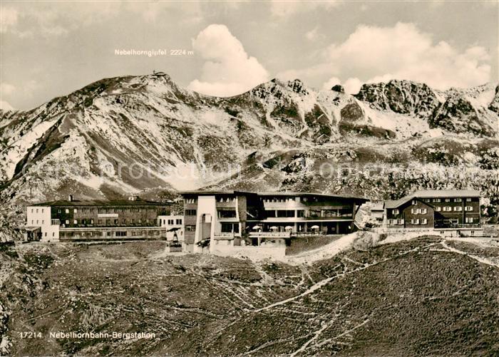 Nebelhornbahn Bergstation mit Hotel Hoefatsblick und Edmund Probsthaus Nebelhorn